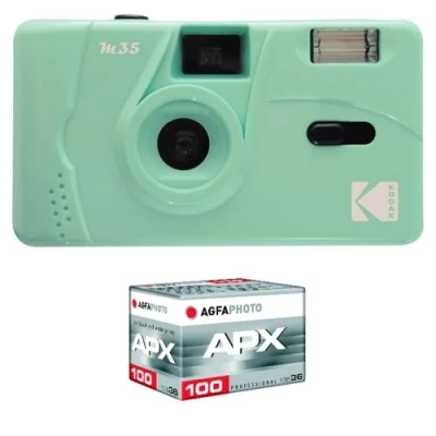 Abbildung von KODAK Wiederaufladbare Kamera, M35 35 mm, Grün + ISO Film ohne Erfassen Sie Ihre Momente mit Eleganz und Kreativität, die Essenz unvergesslicher Erinnerungen