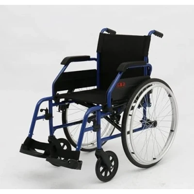 Abbildung von Antar AT52303 Aluminium Rollstuhl 43 cm Sitzbreite