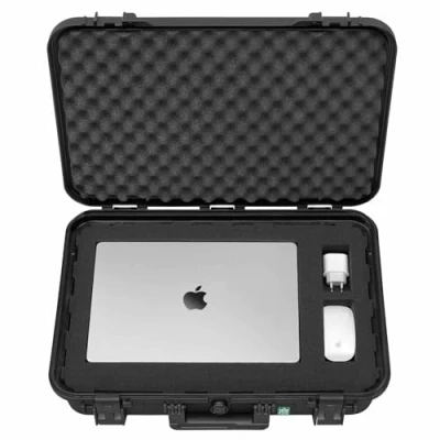 Abbildung von TOMcase Koffer für Tablet, Notebook/Laptop und Zubehör; wasserdichter ECO Schutzkoffer mit Raster /Würfelschaumstoff 16“ bis 18“, Outdoor Case Made in Germany (L)