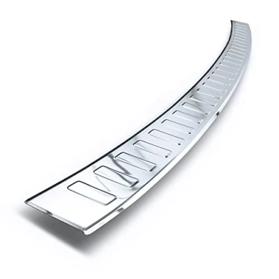 Abbildung von teileplus24 AL130 Ladekantenschutz Aluminium kompatibel mit Mercedes GLC X253 2015 2022, Farbe:Silber