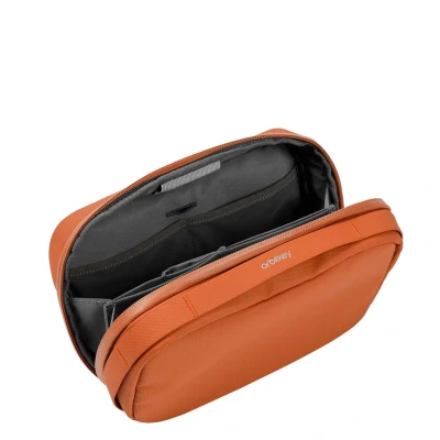 Abbildung von Orbitkey 2 in1 Tech Pouch terracotta