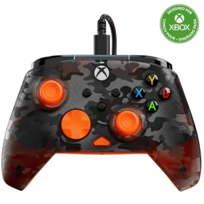 Abbildung von Turtle Beach Rematch Core Ghost Schwarz Camo/Orange Wired Gaming Controller Lizenziert für Xbox Series X und S, One Windows PCs