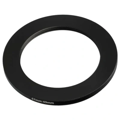 Abbildung von vhbw Step Down Ring Adapter von 67 mm auf 49 für Kamera Objektiv Filteradapter, Metall, Schwarz