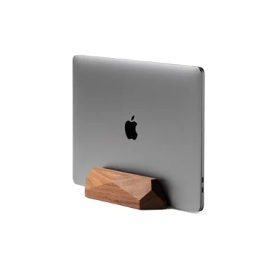 Abbildung von Oakywood Vertikaler Laptop Ständer Verstellbares Schreibtisch Dock aus Holz Kompatibel mit MacBook Pro, Air, iPad Handgefertigt Walnuss Eichenholz