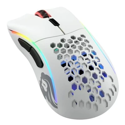 Abbildung von Glorious Gaming Model D (Minus) Wireless Mouse Superleichte 67 g, Wabendesign, RGB Beleuchtung, ergonomisch, verzögerungsfreier 2,4 GHz Funk, bis zu 71 Stunden Akku Mattweiß
