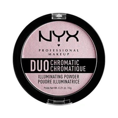 Abbildung von NYX Professional Makeup Puder für einen frischen, natürlichen Look, strahlendes Finish, Duo Chromatic Illuminating Powder, Lavender Steel 02