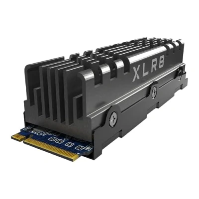 Abbildung von PNY XLR8 CS3040 M.2 NVMe Gen4 x4 Internal Solid State Drive (SSD) mit Heatsink 2TB, Lesegeschwindigkeit bis zu 5600 MB/s, Schreibgeschwindigkeit 4300 M280CS3040HS 2TB RB