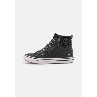 Abbildung von Mustang Sneaker high, Damen, Größe: 38, Schwarz Schuhe