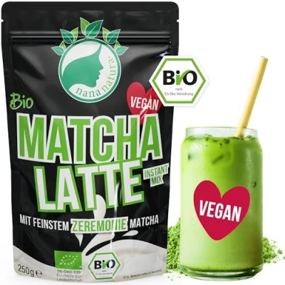 Abbildung von NanaNatura&#039;s Bio Matcha Latte Instant Pulver VEGAN mit echtem Zeremonie aus Japan 250g auf Haferdrink Basis heiß oder kalt Genießen glutenfrei