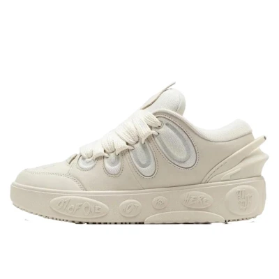 Abbildung von Puma LaFrancé Moment Sneakers Unisex Schuhe Mit Colorful Alpine Snow Größe: 48