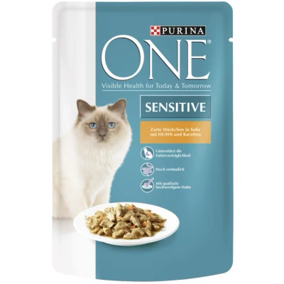 Abbildung von Purina One Sensitive mit Huhn und Karotten