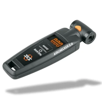 Abbildung von SKS GERMANY AIRCHECKER Digitaler Luftdruckprüfer (Fahrradzubehör, Reifendruckprüfer mit Ablassfunktion und Echtzeitmessung, Duo Kopf für AV/SV Ventile, max. 10 bar / 144 PSI), schwarz