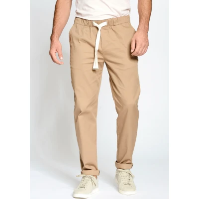 Abbildung von GANG Schlupfchinohose 94SANTO Jogger Style mit Gummizug und Tunnelzug Verschluss