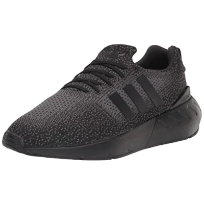 Abbildung von adidas Sportswear Swift RUN 22 Unisex Sneaker low, Größe: 41 1/3, Black Schuhe