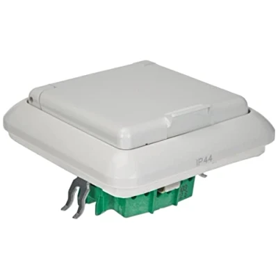 Abbildung von Ritto Verteiler Steckdose 16A komplett IP44 FASHION Steckklemme reinweiß 225044