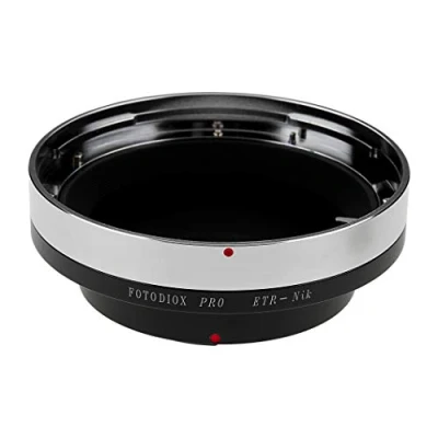 Abbildung von Fotodiox Pro Lens Mount Adapter Compatible Bronica ETR Lenses on Nikon F Cameras