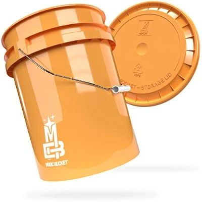 Abbildung von MAGIC BUCKET Wascheimer Set für Auto Handwäsche Orange mit passendem Eimer Deckel 5 US GALLONEN ca. 20 Liter kompatibel Grit Guard, Detail Guardz Dirt Lock, Chemical Guys Trap