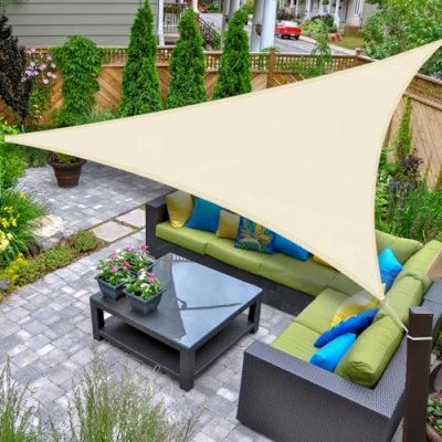 Abbildung von AXT SHADE Sonnensegel Wasserdicht Dreieckig 3x3x3m Wetterschutz Sonnenschutz PES Polyester mit UV Schutz für Terrasse Balkon Garten Helles Khaki