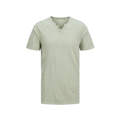 Abbildung von JACK&amp;JONES JJESPLIT Neck Tee SS NOOS