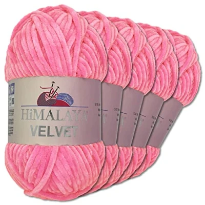 Abbildung von Wohnkult Himalaya 5 x 100 g Velvet Dolphin Wolle 40 Farben zur Auswahl Chenille Strickgarn Glanz Flauschgarn Accessoire Kleidung (90009 Pink)