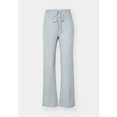 Abbildung von Pieces Pciris WIDE Stoffhose, Damen, Größe: Medium, Ultimate grey
