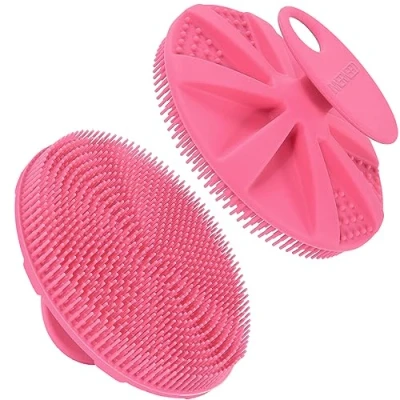 Abbildung von INNERNEED Körperschrubber aus weichem Silikon in Lebensmittelqualität, Duschbürste, Handreinigungsbürste für die Haut, sanftes Peeling und guter Schaum, Rosa
