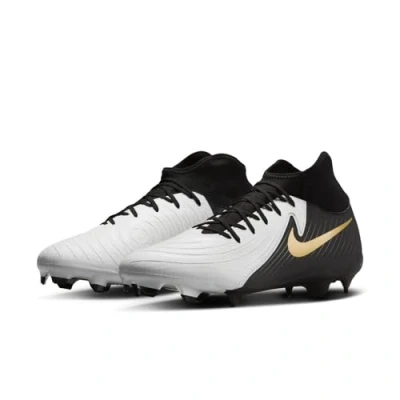 Abbildung von Nike Performance Phantom LUNA II Academy FG/MG Fußballschuh Nocken, Herren, Größe: 42.5, White/black/metallic gold coin Schuhe