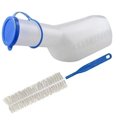 Abbildung von Medi Inn Urin Flasche PP 1000 ml für Männer milchig (Set, mit Reinigungsbürste)