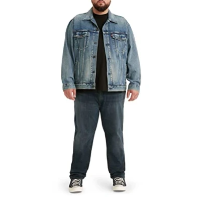 Abbildung von Levi&#039;s® Plus Tapered fit Jeans 512 in authentischer Waschung