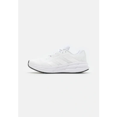 Abbildung von adidas Performance Questar 3 Laufschuh Natural running, Damen, Größe: 36 2/3, Footwear white/core black Schuhe