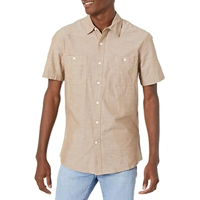 Abbildung von Amazon Essentials Herren Chambray Hemd mit kurzen Ärmeln in normaler Passform, Bräunen, XS