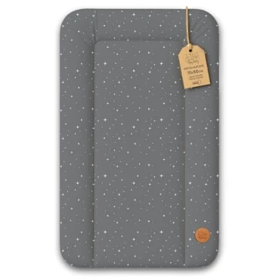 Abbildung von Wickelauflage Wickelunterlage abwaschbar und wasserdicht 70x50 cm Wickelmatte zum Auflegen auf Wickeltisch Wickelaufsatz Wickelkommode oder Waschmaschine changing mat 70 x 50 Galaxie B