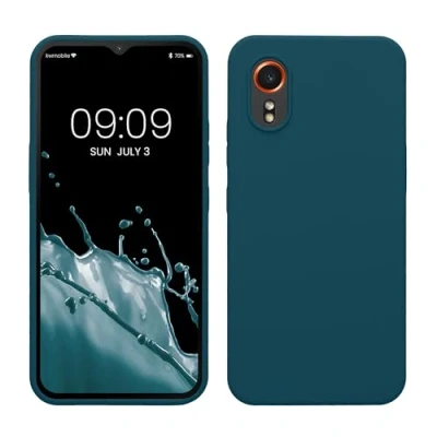 Abbildung von kwmobile Hülle kompatibel mit Samsung Galaxy Xcover7 Silikon Handy Case Handyhülle weiche Oberfläche kabelloses Laden Petrol matt