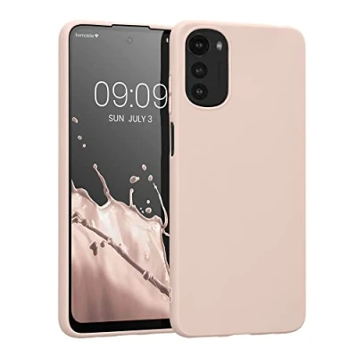Abbildung von kwmobile Hülle kompatibel mit Motorola Moto E32 weiches TPU Silikon Case Cover geeignet für kabelloses Laden Coconut Swirl