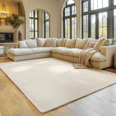 Abbildung von SIMPEX Teppich Wohnzimmer Creme 140x200 cm Kurzflor Waschbar, weich &amp; rutschfest, modern einfarbiges Design für Wohnzimmer, Küche Schlafzimmer, Kinderzimmer