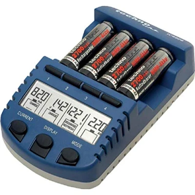 Abbildung von Technoline BC 1000 Set Akku Ladegerät blau