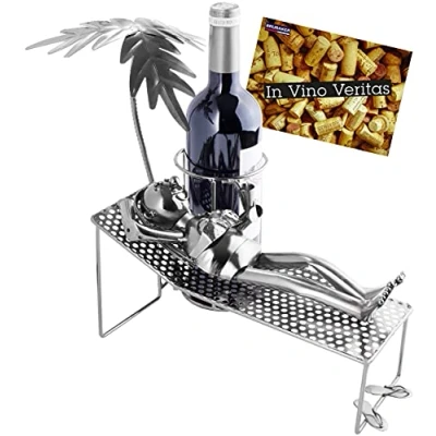Abbildung von BRUBAKER Weinflaschenhalter Frau im Urlaub Flaschenhalter, (inklusive Grußkarte), Weinhalter Metall Skulptur, Wein Geschenk