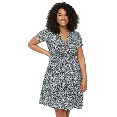 Abbildung von Trendyol Damen Women line Knit Dress Plus Size Mini A Linie Slim Fit Strickkleid in Übergröße, Black, XXL Größen