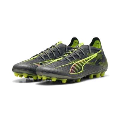 Abbildung von Puma Ultra Ultimate Fußballschuh Nocken, Größe: 40.5, Matte aged silver yellow alert sun struck Schuhe