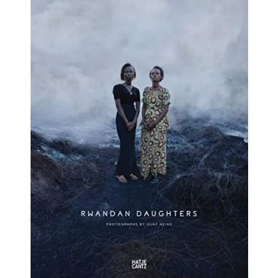 Abbildung von Olaf Heine: Rwandan Daughters: Photographs by Heine (Fotografie)