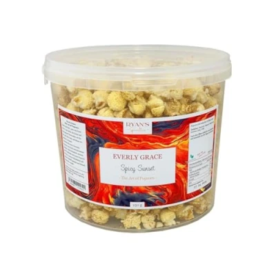 Abbildung von Everly Grace Popcorn Spicy Sunset, 250 g Eimer würzigem mit BBQ Gewürz und Chili Kick aus unserer Manufaktur in Augsburg, Deutschland