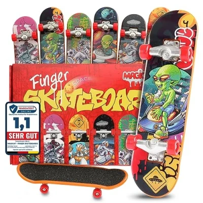 Abbildung von Magicat Finger Skateboard Space Edition, 6 stylische Fingerskateboards, Spielzeug für Party I Fingerboard Spiele Board Mitgebsel, Alien und Astronaut Design Give Aways Kinder