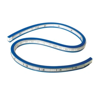 Abbildung von Westcott TC 385 flexibles Kurvenlineal, 40 cm / 16 Zoll, weiß/blau