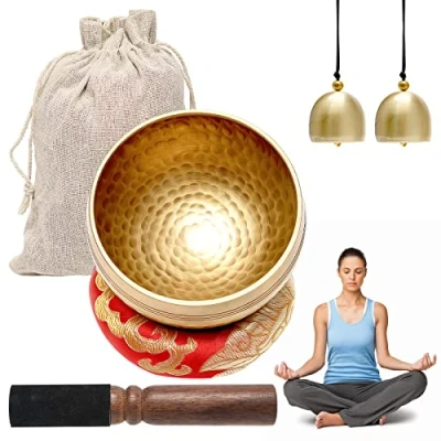 Abbildung von Tibetisches Klangschalen Set,Meditationsklangschale,Ø 8.6 cm Hand gehämmert Messing mit Holz Klöppel,Klangschalenkissen und 2Pcs Messingglocke für Yoga Meditation Entspannung