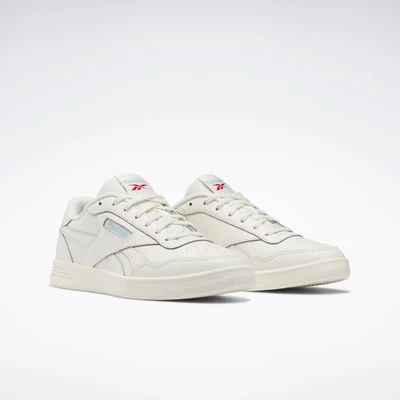 Abbildung von Reebok Advance Tennisschuh für Sandplätze, Damen, Größe: 41, Chalk blue pearl vector red Schuhe