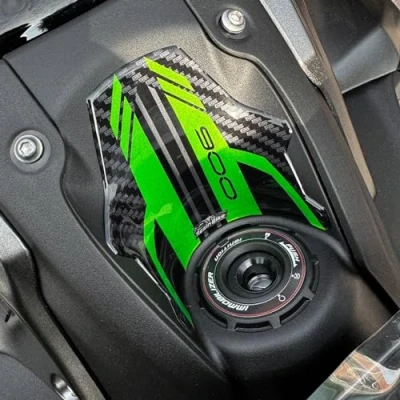 Abbildung von Resin Bike Aufkleber Motorrad Kompatibel Mit Kawasaki Z900 2023 2024. Schlüsselzone vor Stößen und Kratzern. Aufklebersatz 3D Harzklebstoff Stickers Made in Italy