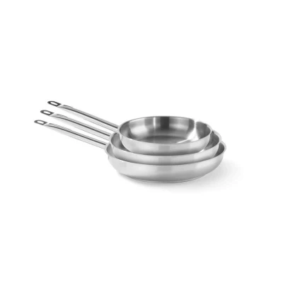 Abbildung von HENDI Pfanne Edelstahl ø 24 x 4,5 cm Induktion Elektro Gas Herd Stärke: 0,7 mm 3 Schicht Boden Profi Line, Gastro Bratpfanne mit Hohlgriff