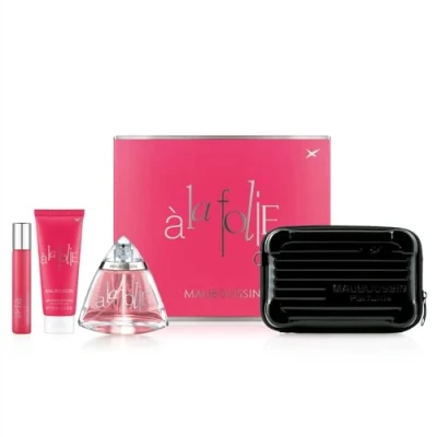 Abbildung von Mauboussin Prestige 2024 A La Folie: Eau de Parfum 100 ml, Körpermilch 75 Travel Spray 20 ml &amp; Umhängetasche