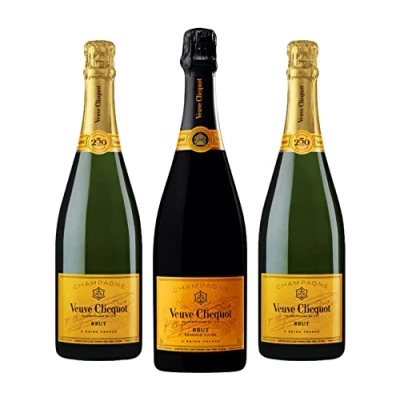 Abbildung von Veuve Clicquot Champagner Premium Bundle Yellow Label Brut (2 x 0,75l) &amp; Reserve Cuvée (1