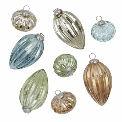 Abbildung von Loberon Weihnachtskugeln 8er Set Azélisse, Mundgeblasen, Bauernsilber Finish &amp; Getönte Farben, Christbaumschmuck, Weihnachtsdeko, Weihnachten, Glas, Messing, bunt